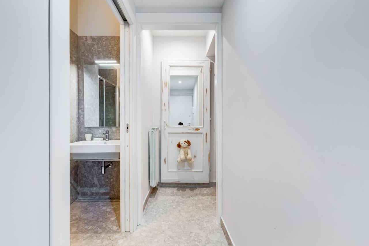 Trevi Fountain - Shabby - Romedreamhome Экстерьер фото